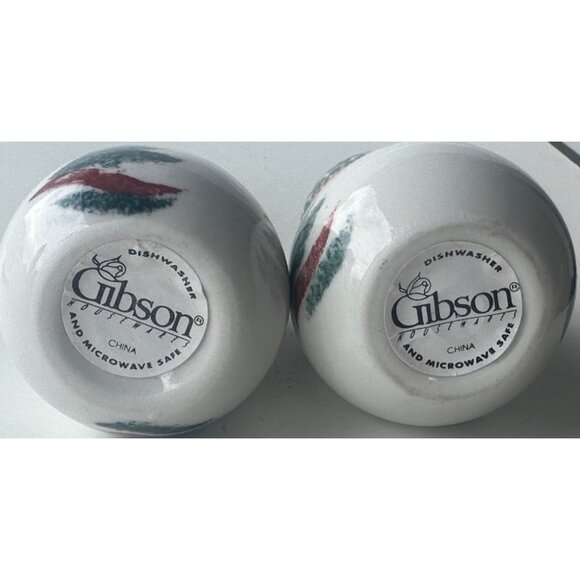 Gibson Housewares Christmas Tree Salt & Pepper Shakers Ceramic 3.5" Tall - Picture 5 of 10